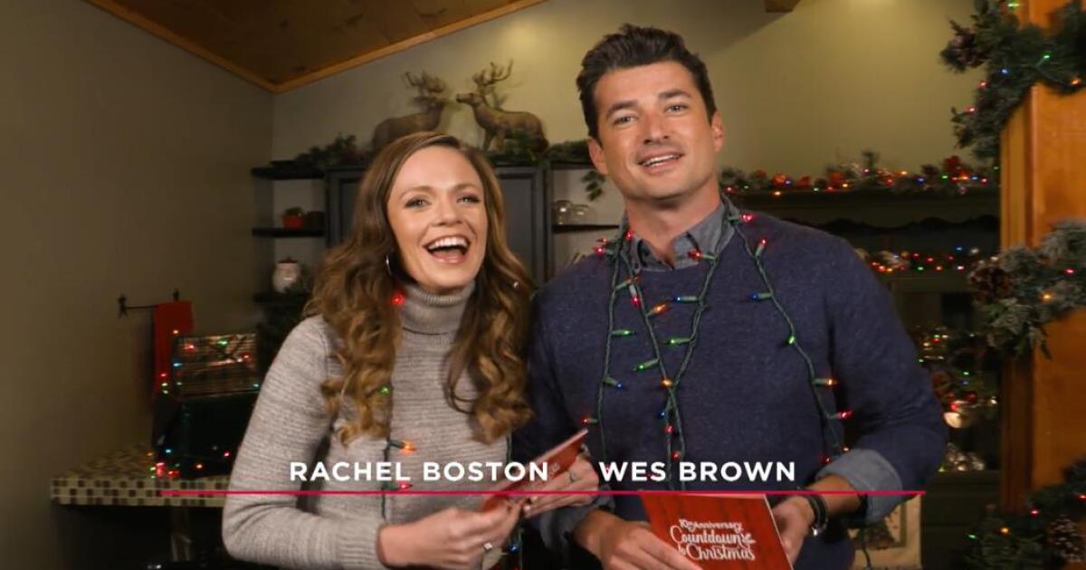 Tinsel Trivia Check Inn to Christmas