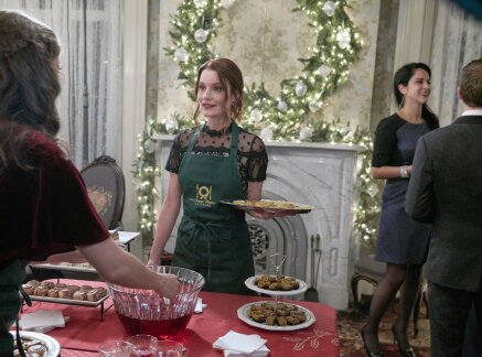 Preview + Sneak Peek - Christmas on Honeysuckle Lane