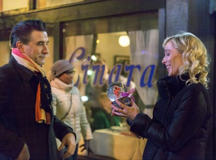 Preview - While You Were Dating