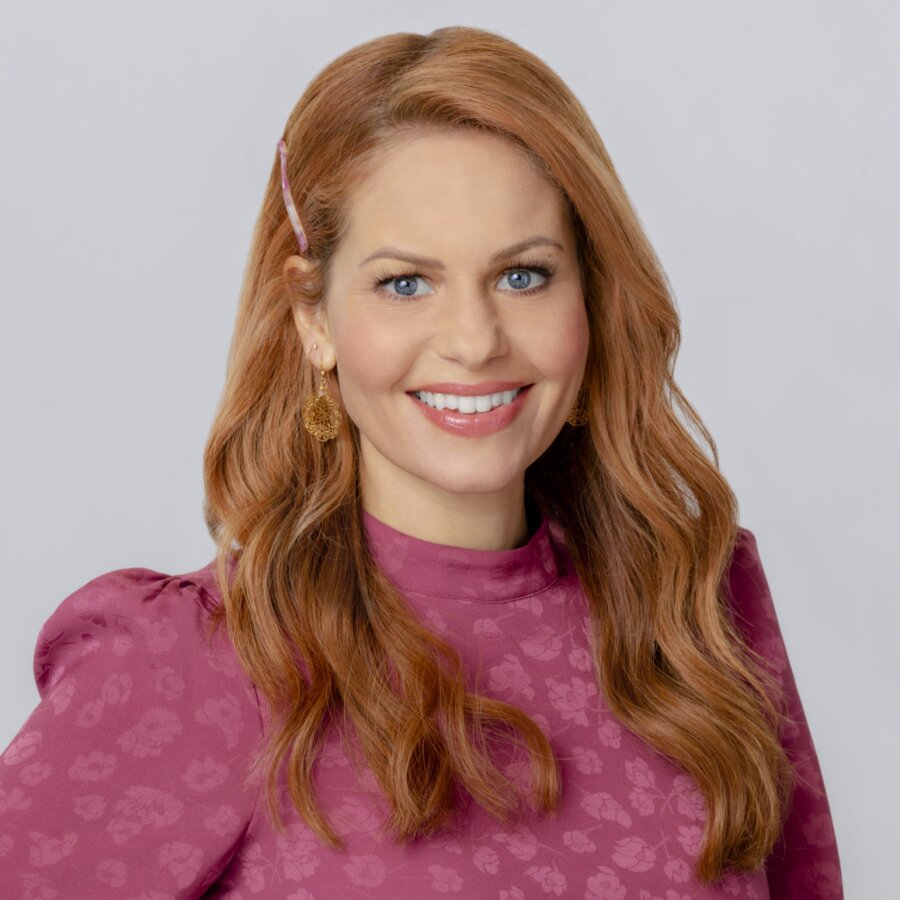 How To Con A Con Aurora Teagarden Full Cast Candace Cameron Bure as Aurora on Aurora Teagarden Mysteries: How to