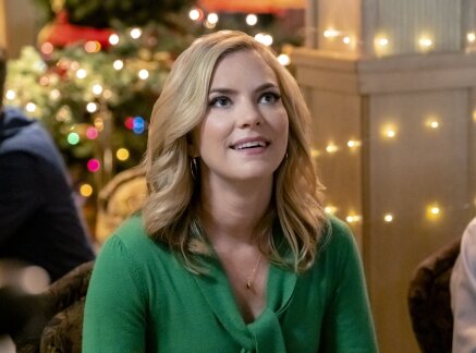 Preview + Sneak Peek - A Godwink Christmas: Meant for Love