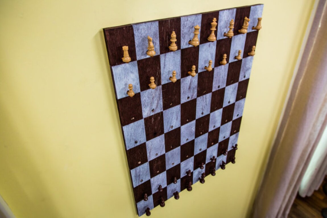 Diy Wall Chess Board Ken & Paige's DIY Wall Mounted Chess Board | Home & Family