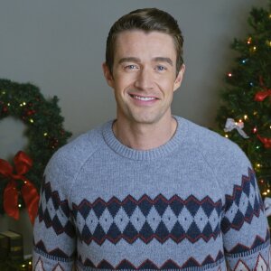 Robert Buckley